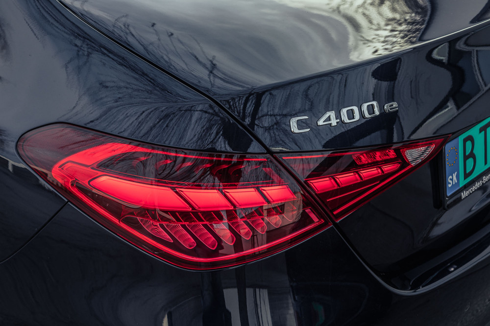 Mercedes-Benz C 400 e 4MATIC
